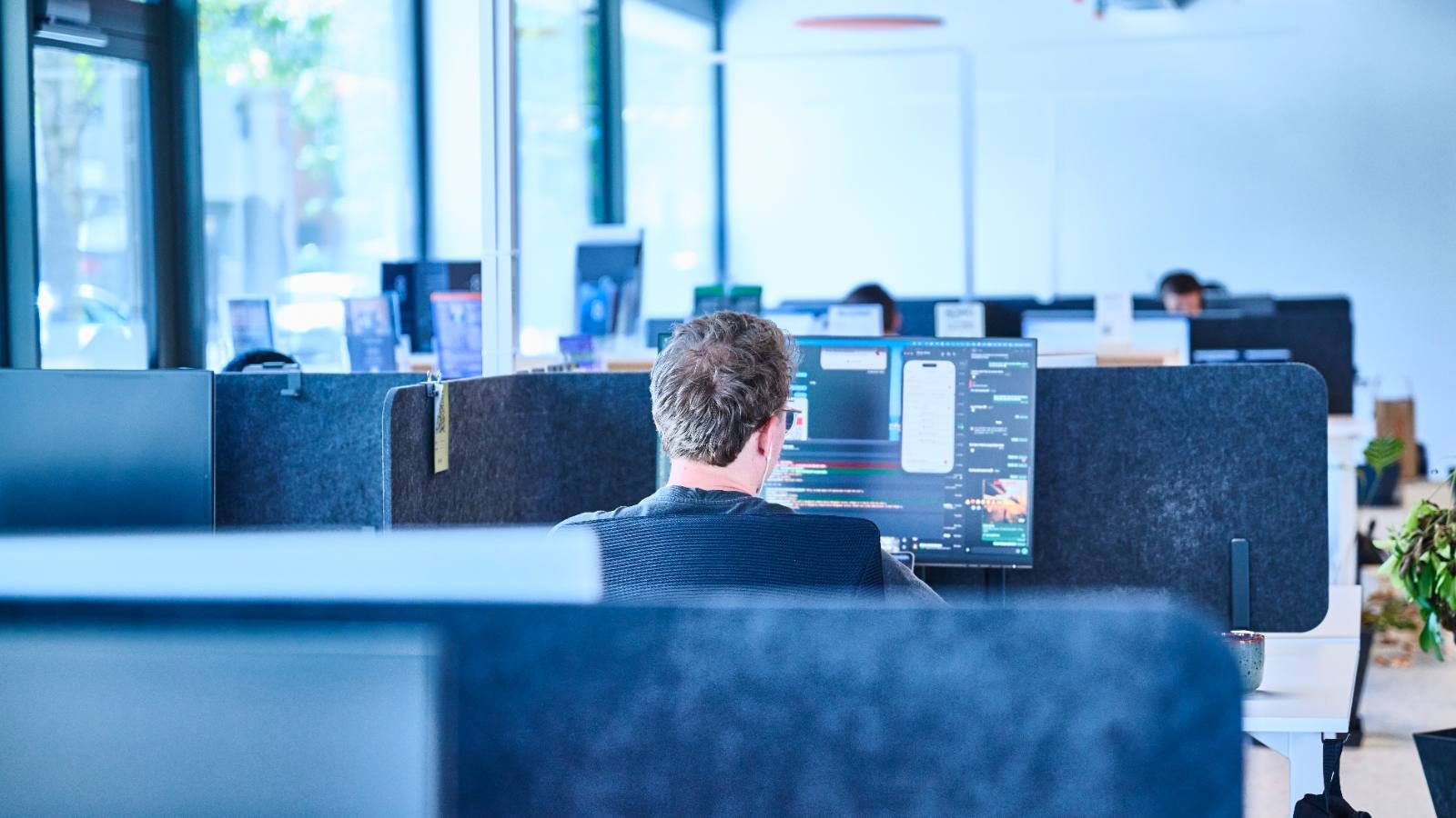 Ruhiger Arbeitsplatz zum fokussierten Arbeiten im nowo in Widnau